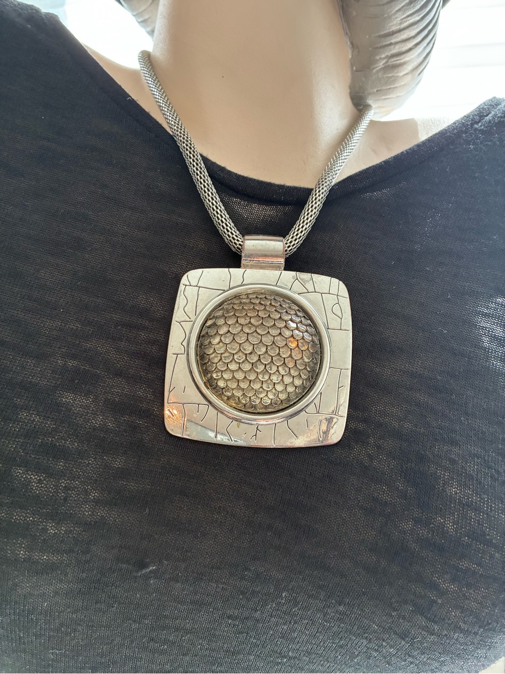 Vintage Silver Tone Chunky Square Pendant
Mesh Chain Statement Necklace